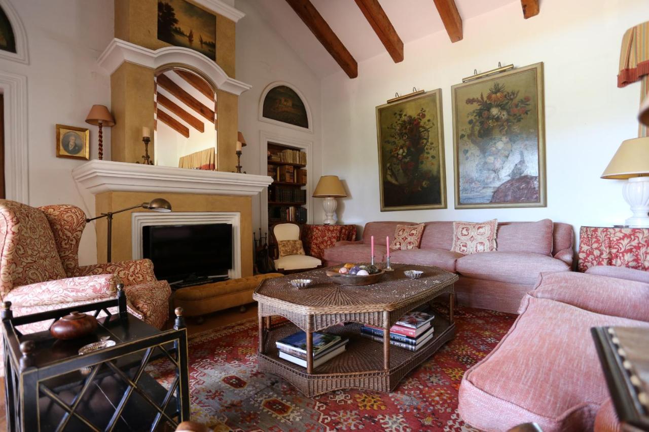 Villa El Almendral Premium Hill Club *