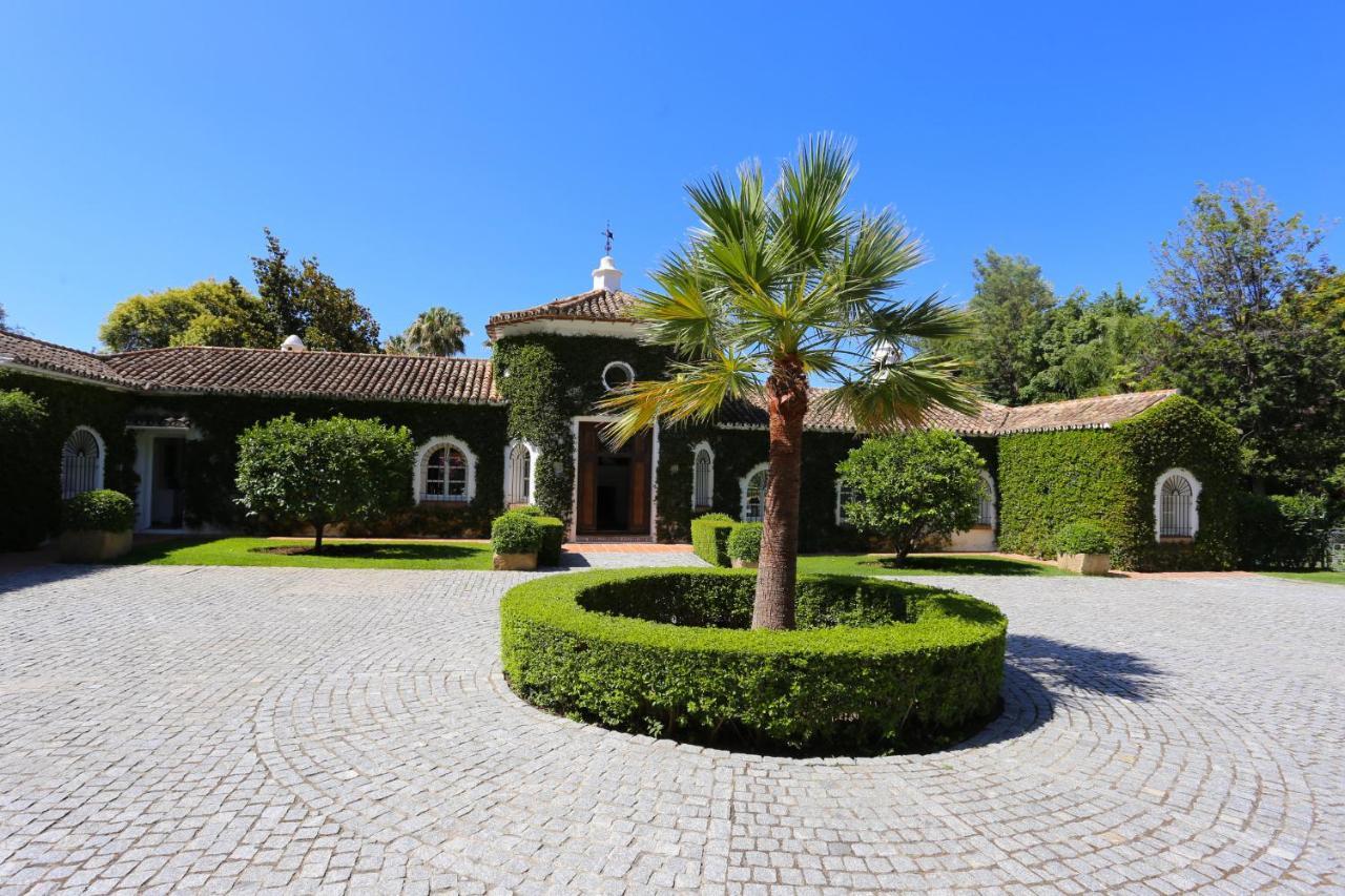 El Almendral Premium Hill Club *
